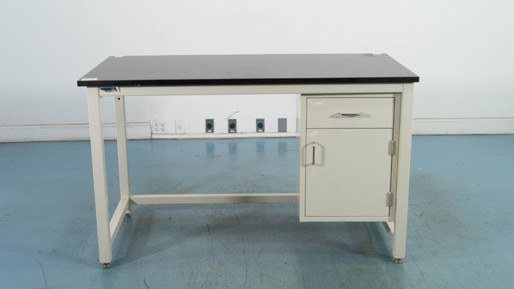 Image of Adapt-a-Lab 5' Stationary Lab Table